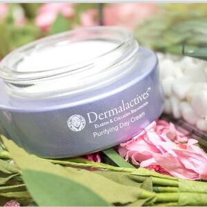 DERMALACTIVES PURIFYING DAY CREAM - BRAND NEW!